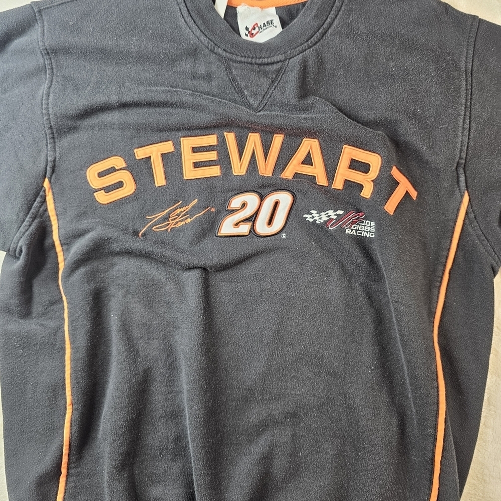 Vintage NASCAR Sweatshirt Stewart 20 Chase Authentics Black Men's Crewneck large - Picture 2 of 8